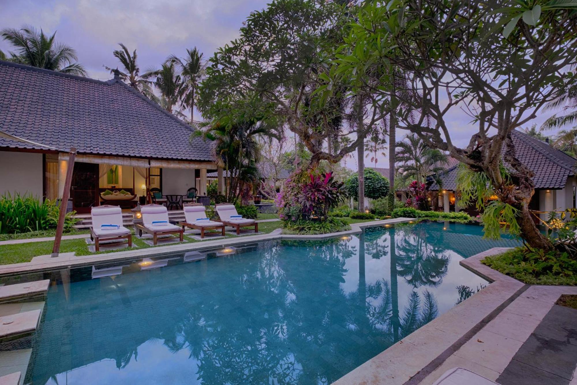 Kutus Kutus Saba Beach Villa Yogyakarta Exterior photo