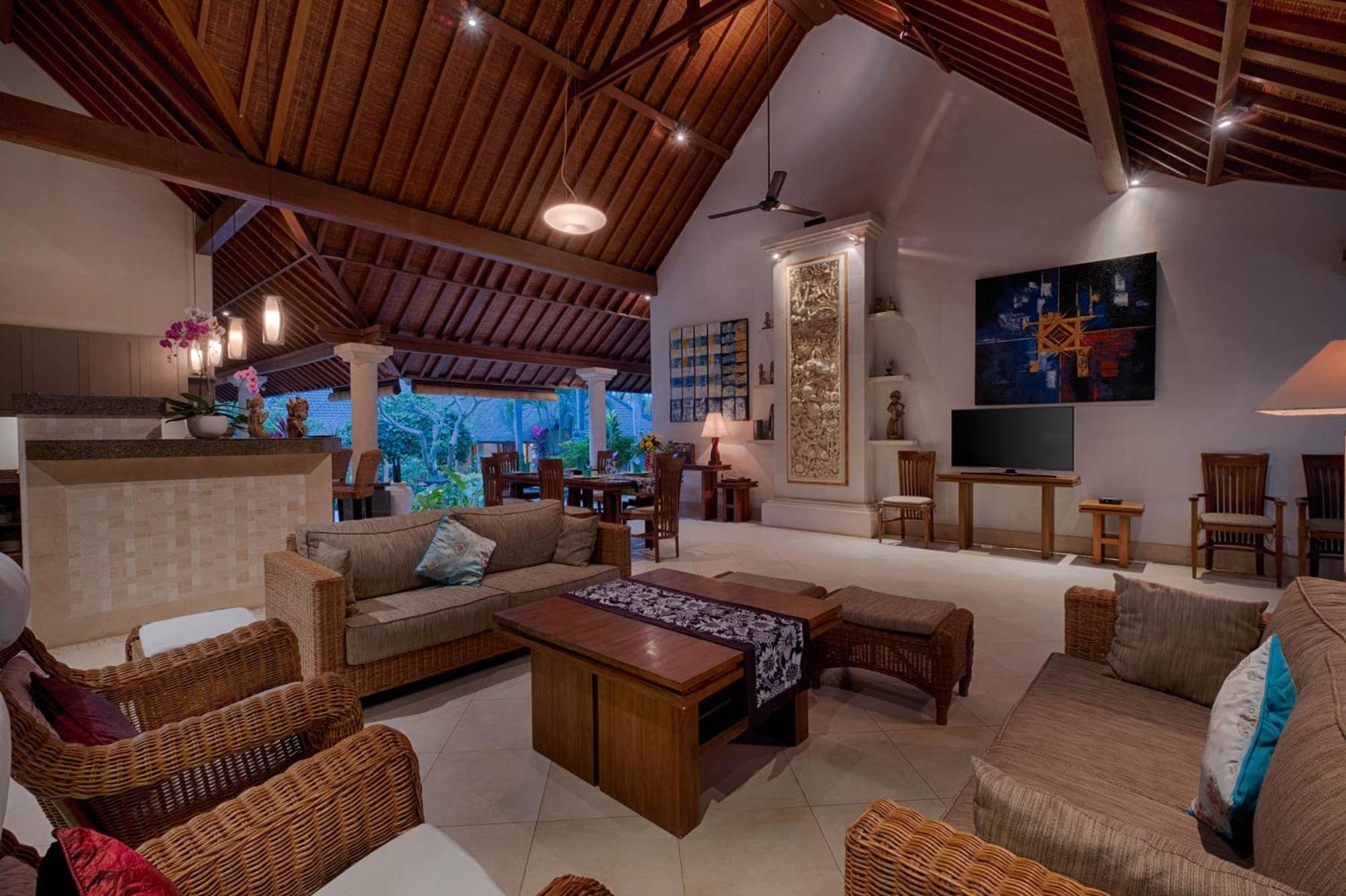 Kutus Kutus Saba Beach Villa Yogyakarta Exterior photo