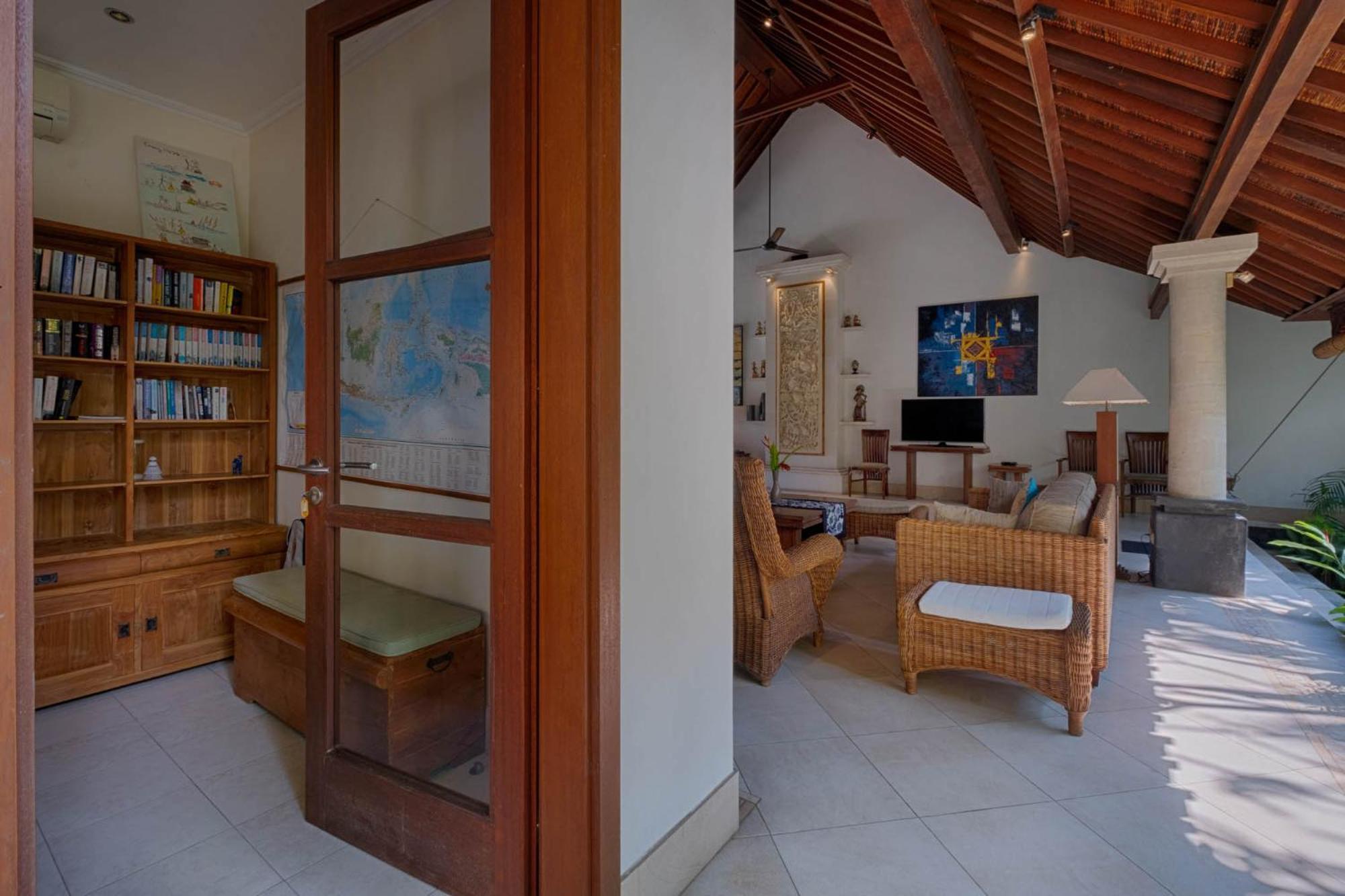 Kutus Kutus Saba Beach Villa Yogyakarta Exterior photo